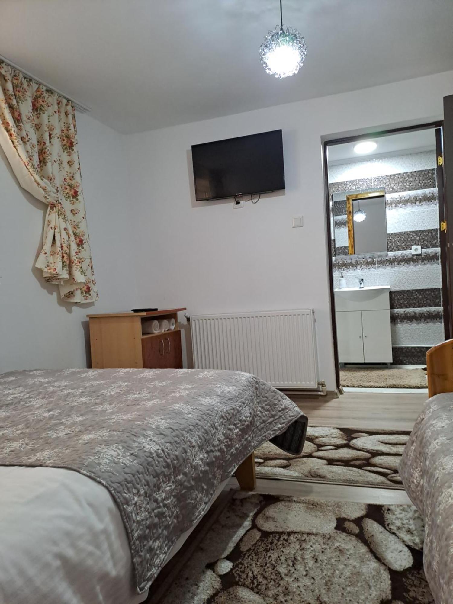 Casa Raul Villa Rucăr Kültér fotó
